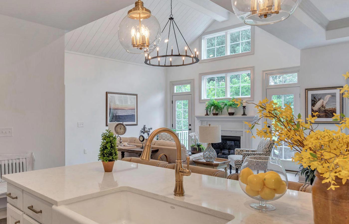 Custom Kitchen with bowl of lemons